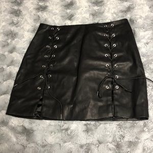 Lace up skirt!